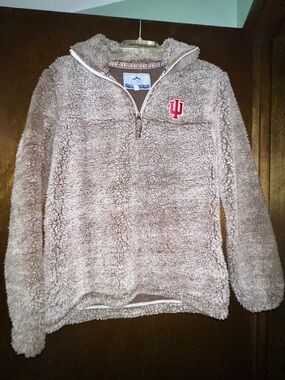 IU Sherpa 1/4 Zip Sweatshirt